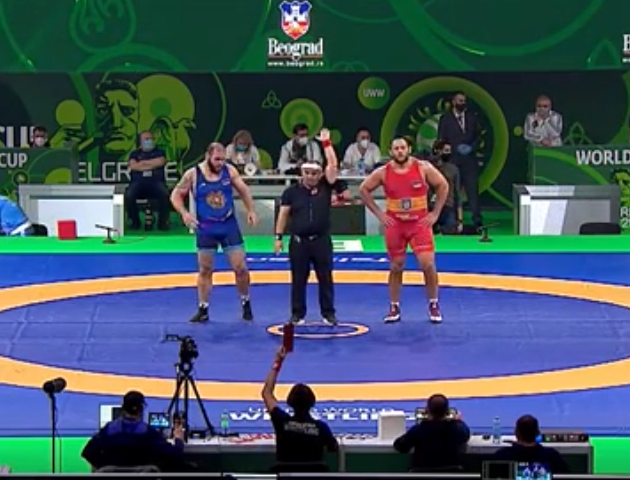 Микола Кучмій переможець у боротьбі за бронзу